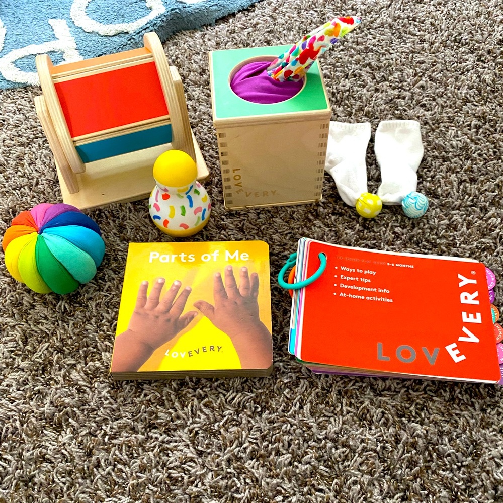 Lovevery The Senser Play Kit months 5-6